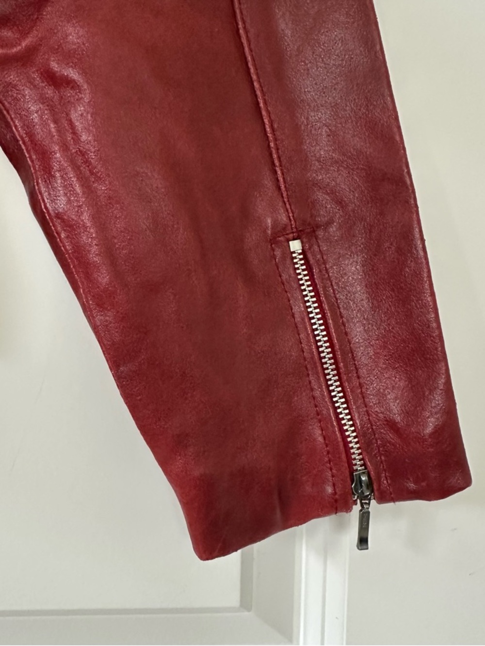 Vintage 2000’s GAP Red Leather Zip-Up Jacket - Picture 12 of 15
